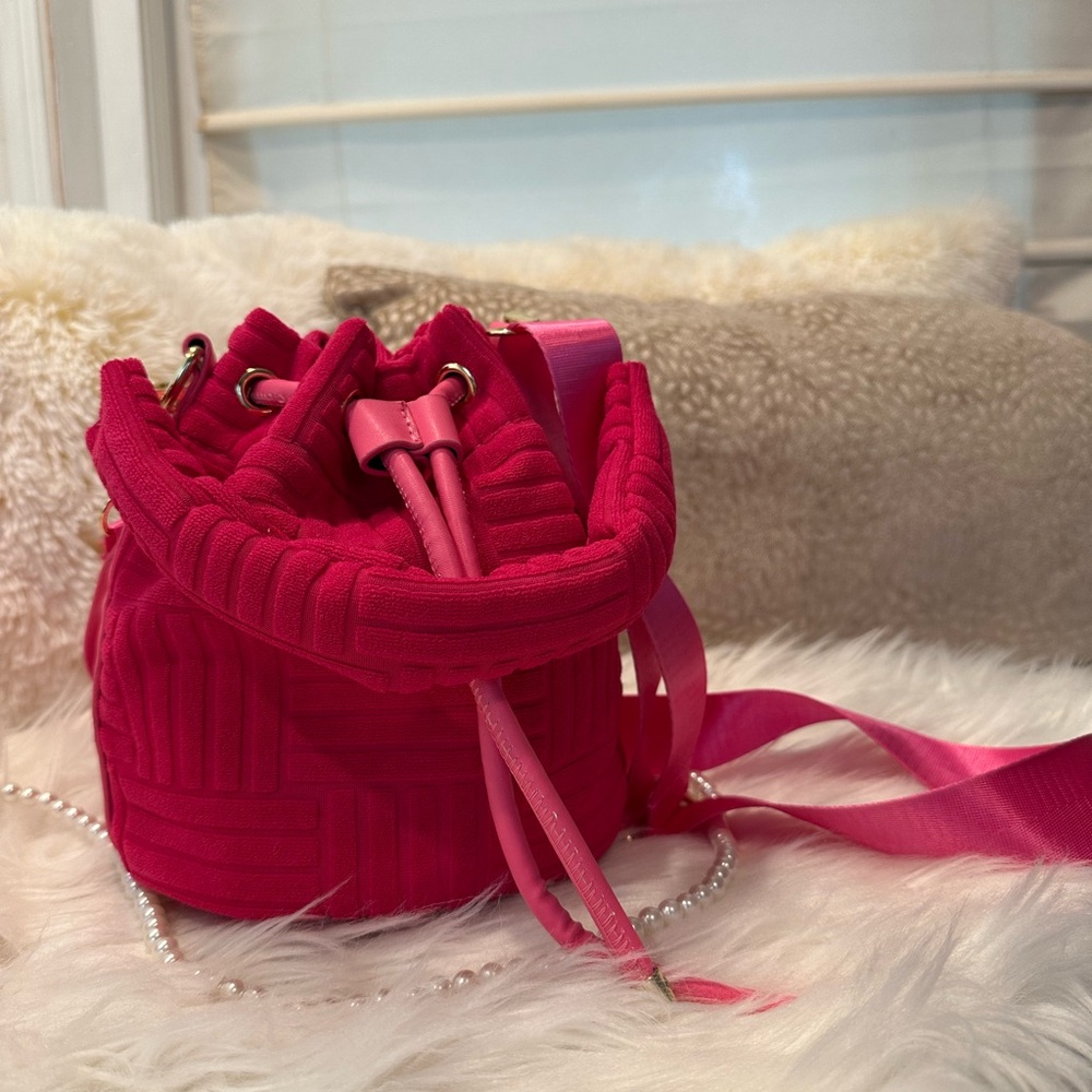 Elegant Pink Bucket Bag